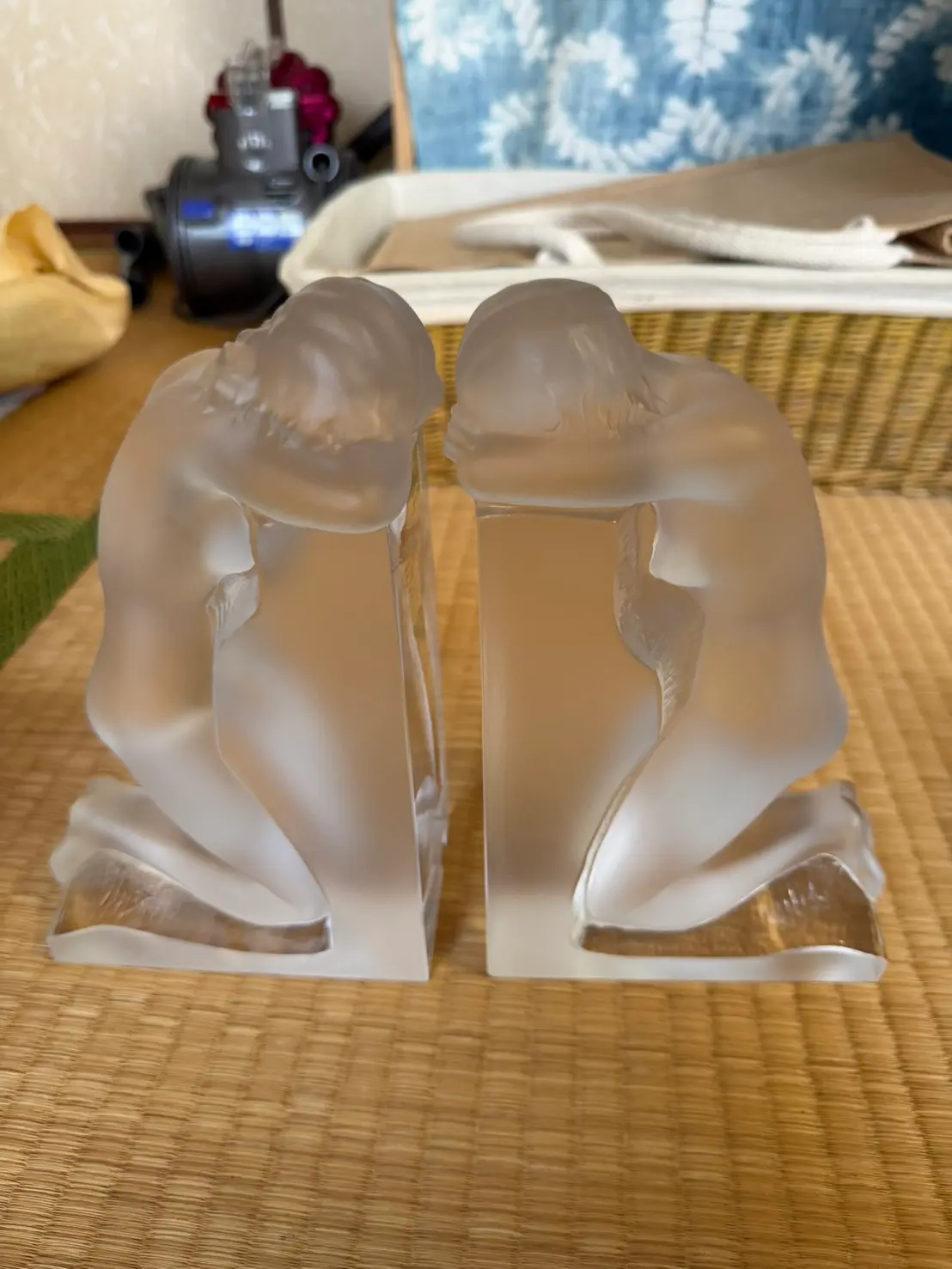 広島市中区本川町でヘレンド・ラリック・バカラなど洋食器・ガラス工芸品を370,000円で出張買取しましたの写真（5枚目）